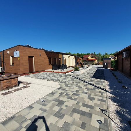 H&H Apartments Poroszlo Bagian luar foto